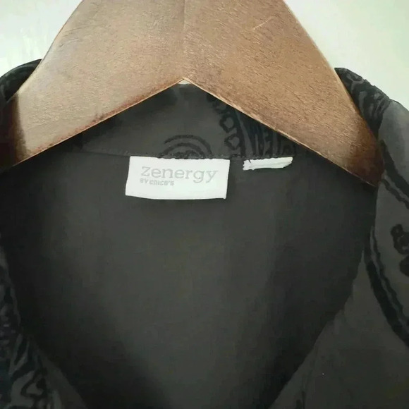 Chico’s Zenergy Velvet Detail Jacket S/M - Picture 6 of 8